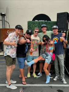 Candid09E0A70D-3B58-4901-8AE3-DF4256E39919